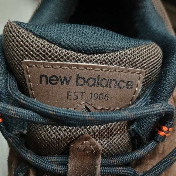 New Balance MW769BR Suede Abzorb Hiking Walking Brown Sneaker Size 9 2E Wide - Picture 11 of 12